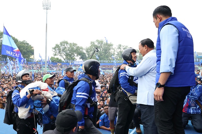 Calon Presiden Prabowo Subianto dalam acara kampanye akbar Partai Demokrat yang diselenggarakan di GOR Gajayana, Malang, Jawa Timur. (Dok. TKN Prabowo - Gibran)