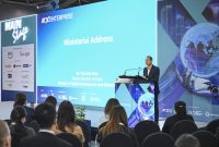 Bangun Perusahaan yang Siap AI: Singapura Luncurkan Inisiatif Baru untuk Percepat Adopsi AI dan Perkuat Ketahanan Digital