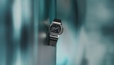 Casio Luncurkan G-SHOCK Analog dengan Desain Fungsional dari Model G-SHOCK yang Pertama Casio Luncurkan G-SHOCK Analog dengan Desain Fungsional dari Model G-SHOCK yang Pertama